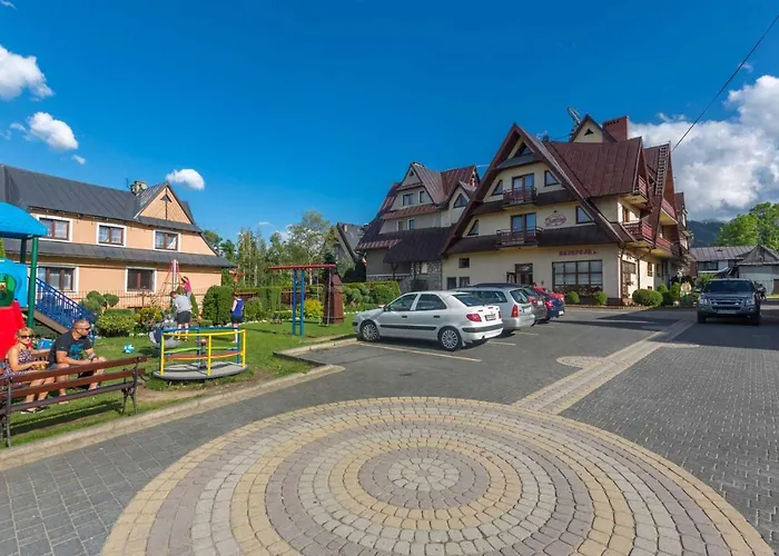 Kompleks Wypoczynkowo-Rehabilitacyjny MarzeniePensjonat